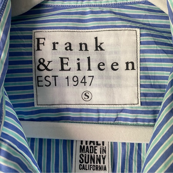 FRANK & EILEEN “Barry” Blue Mint Stripe Cotton Button Down Size Small - Picture 2 of 8